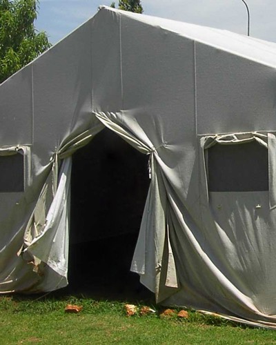 Изготавливаем солдатские палатки в Нефтеюганске вместимостью <strong>до 70 человек</strong>